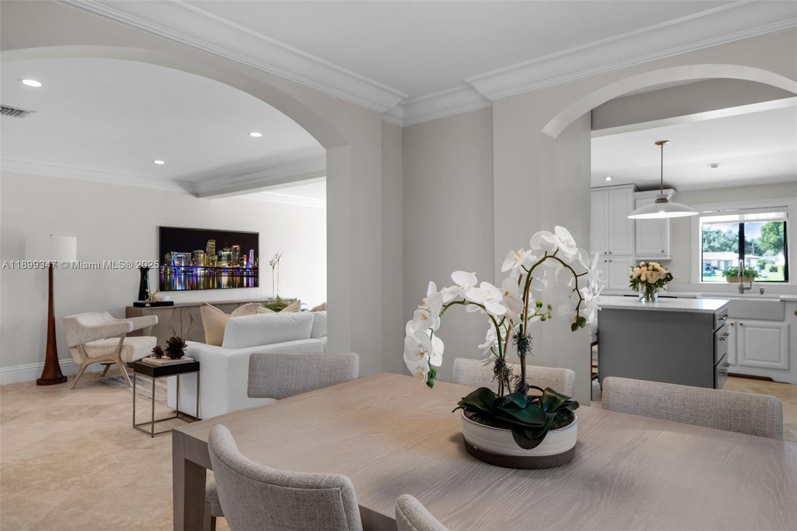 14940 Egan Ln Miami Lakes, FL 33014