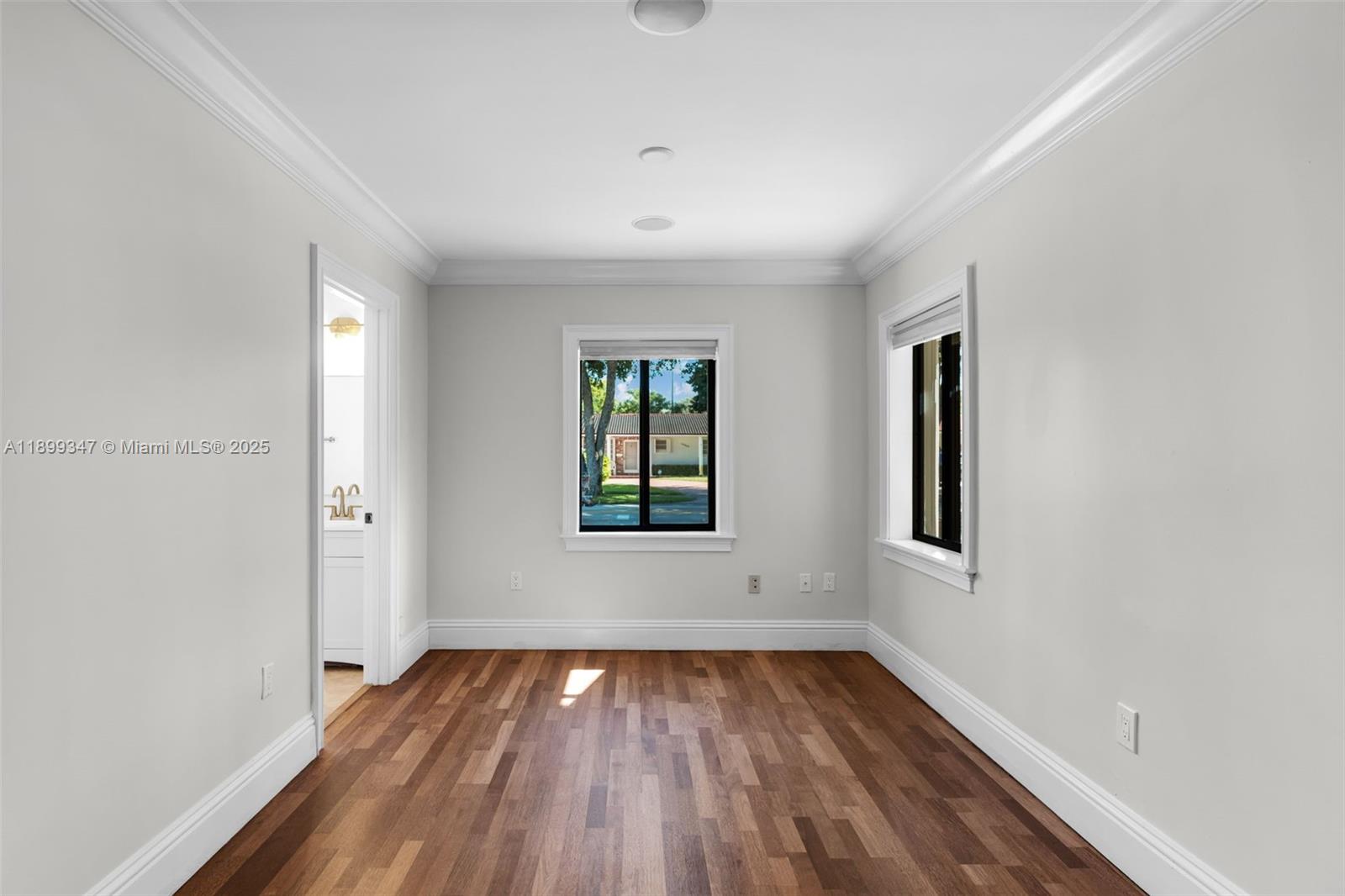 14940 Egan Ln Miami Lakes, FL 33014