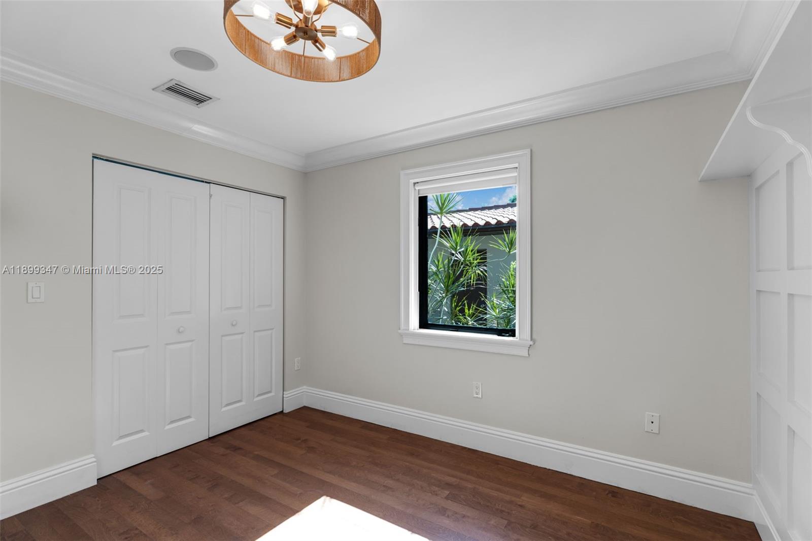 14940 Egan Ln Miami Lakes, FL 33014