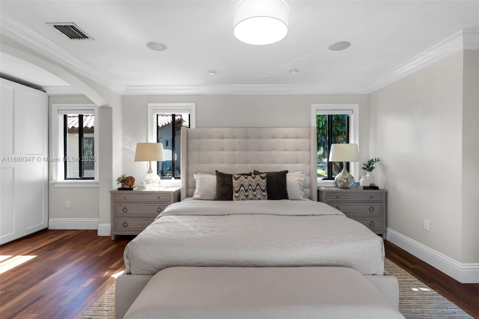 14940 Egan Ln Miami Lakes, FL 33014