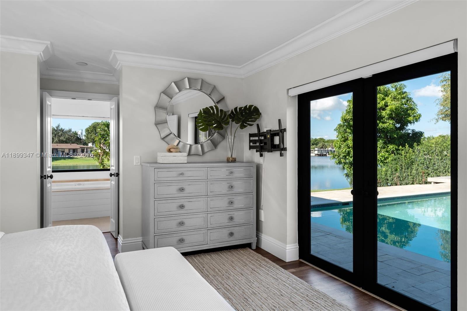 14940 Egan Ln Miami Lakes, FL 33014