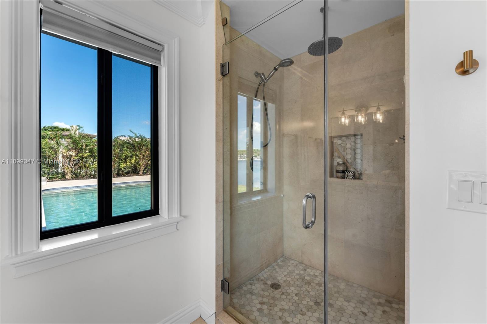 14940 Egan Ln Miami Lakes, FL 33014