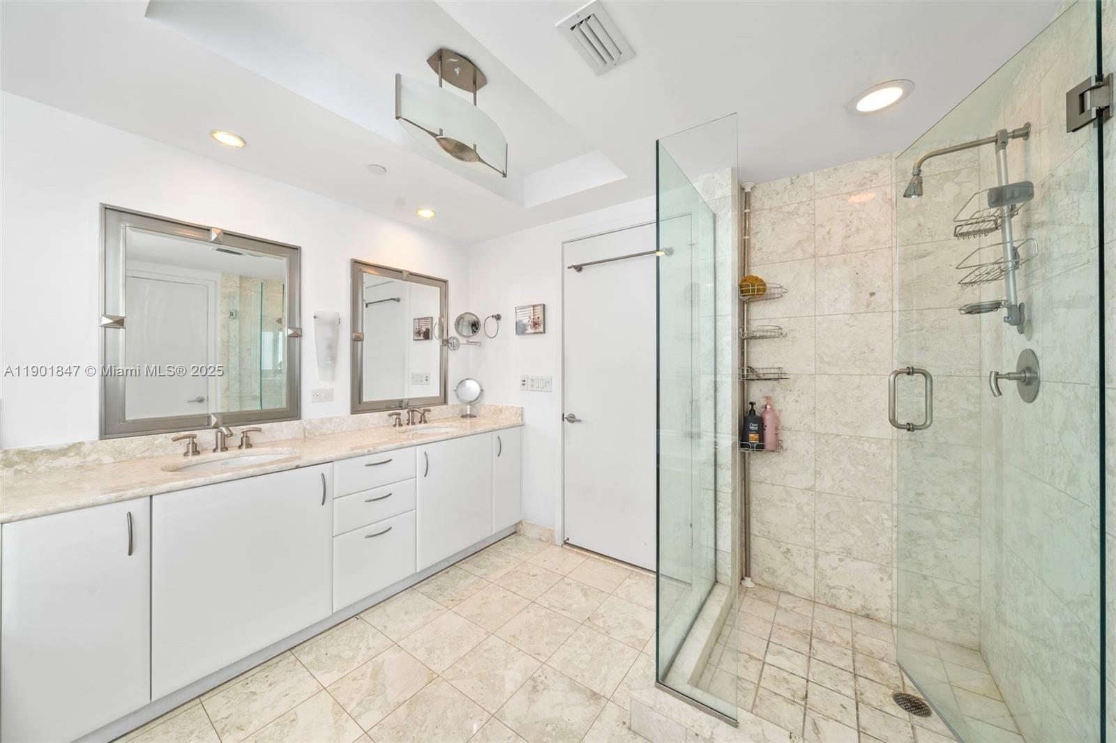 image Jade Residences11