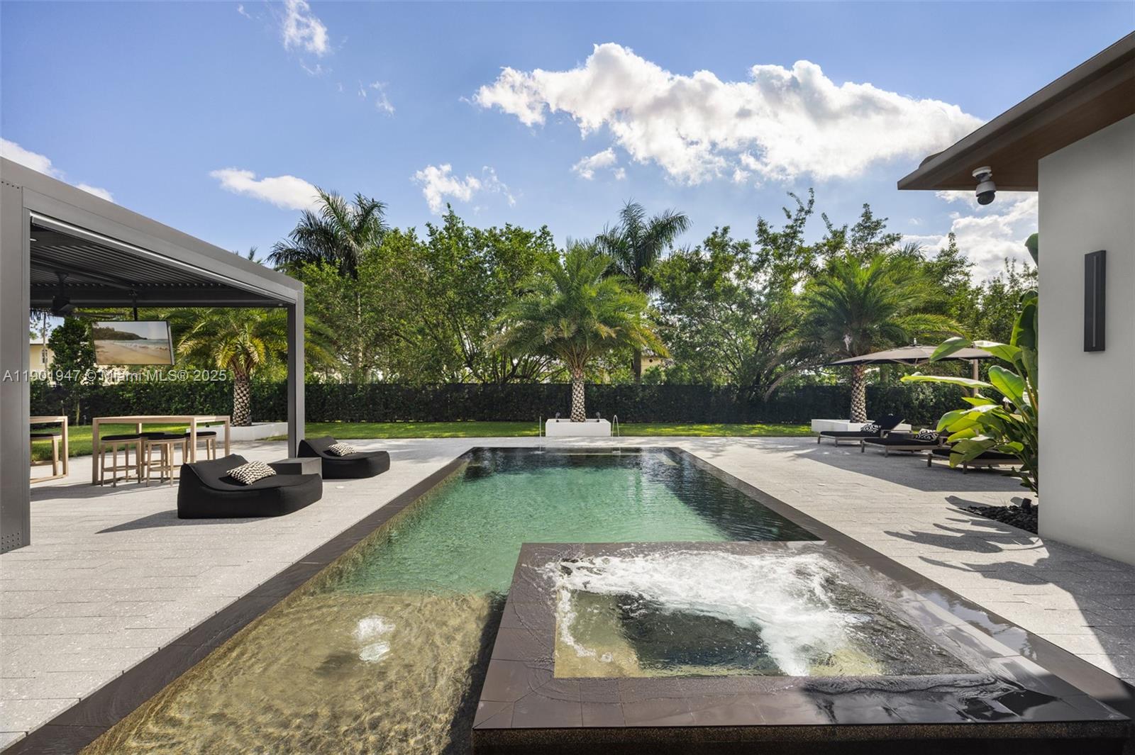 14940 SW 16th Ct Davie, FL 33326