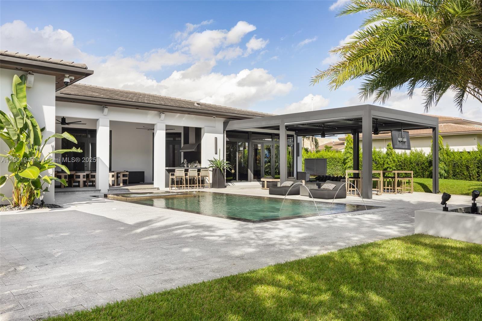 14940 SW 16th Ct Davie, FL 33326