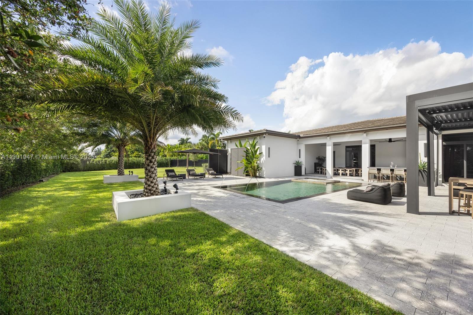 14940 SW 16th Ct Davie, FL 33326