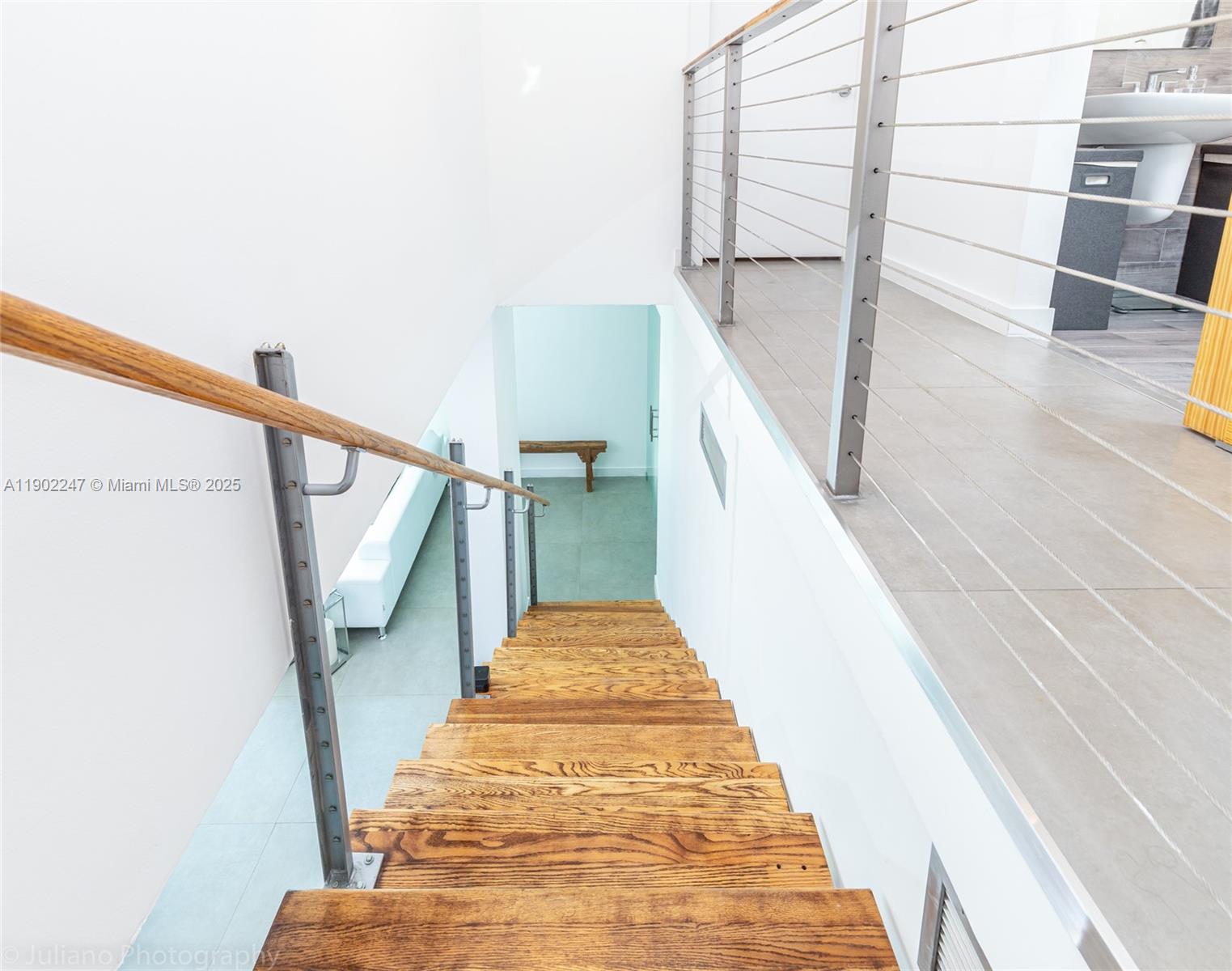 690 SW 1st Ct #PHI17 Miami, FL 33130