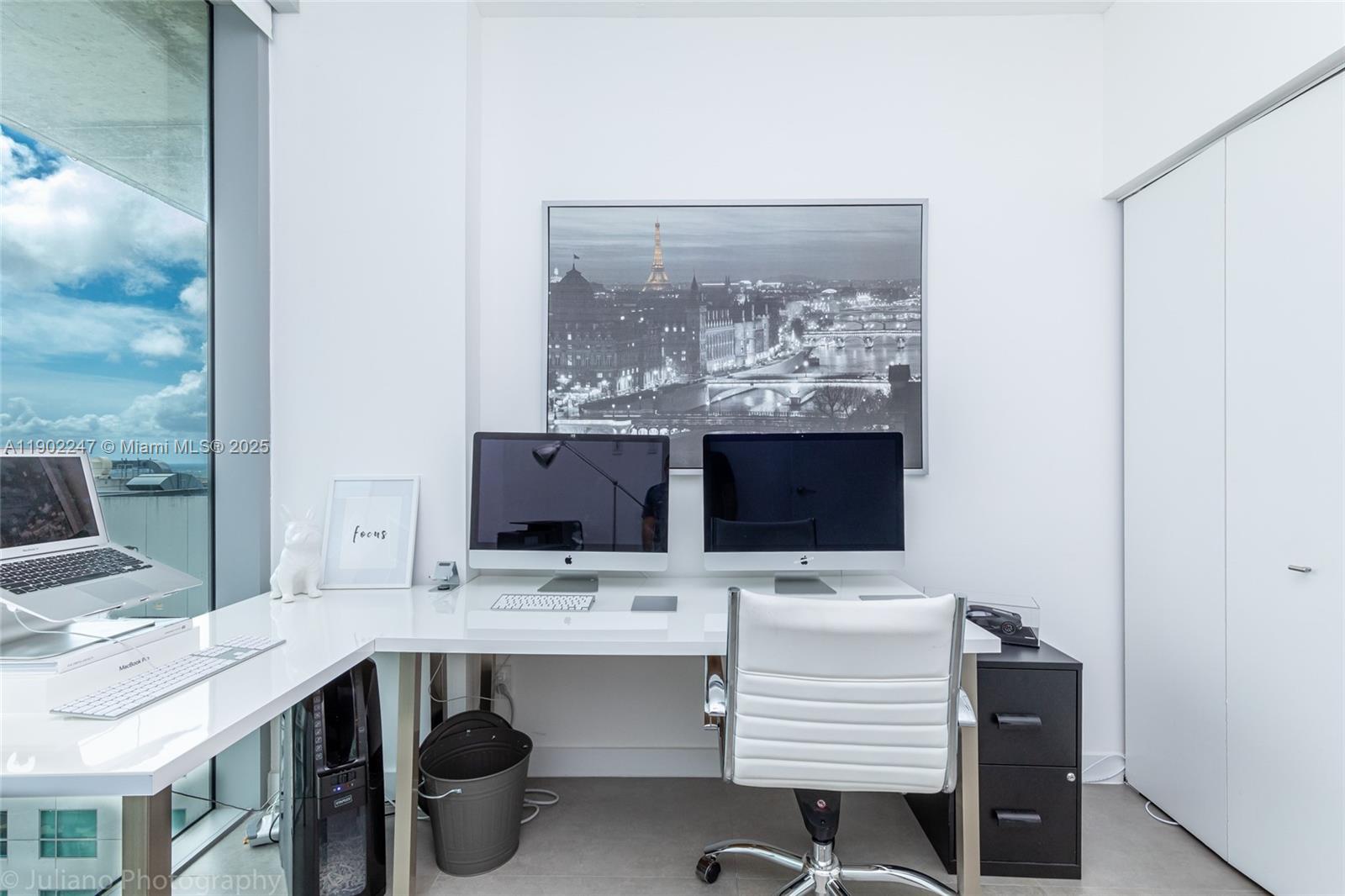 690 SW 1st Ct #PHI17 Miami, FL 33130