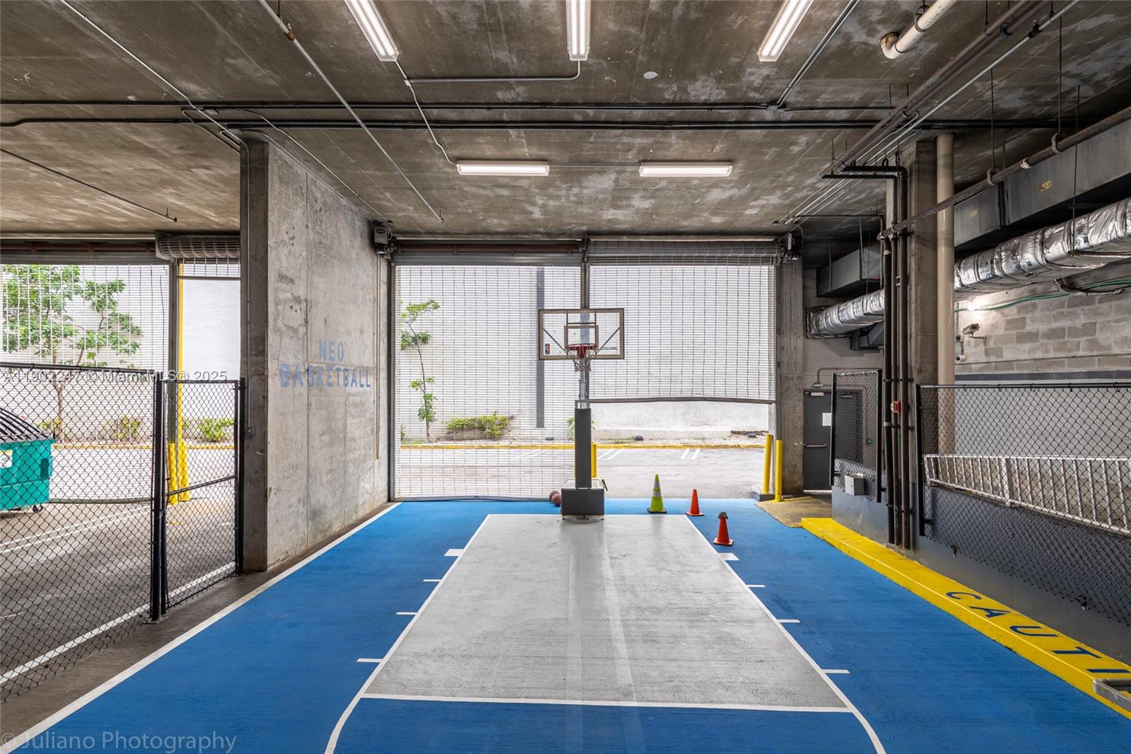 690 SW 1st Ct #PHI17 Miami, FL 33130