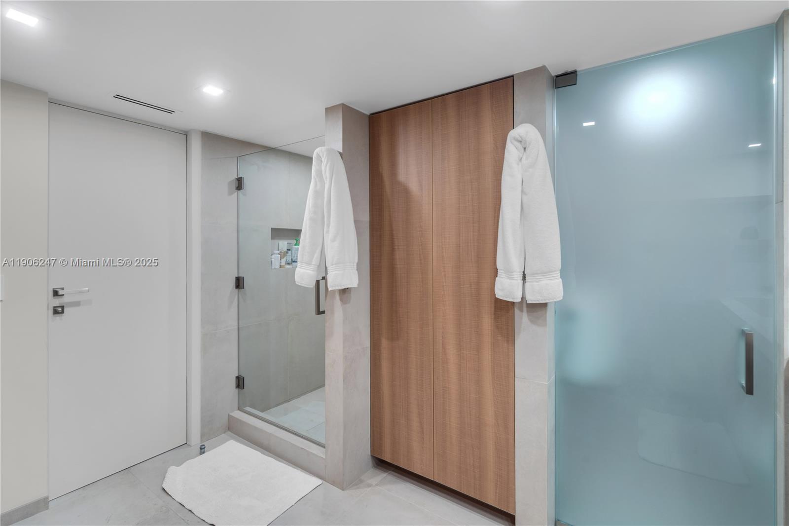 3 Grove Isle Dr #C1710 Miami, FL 33133