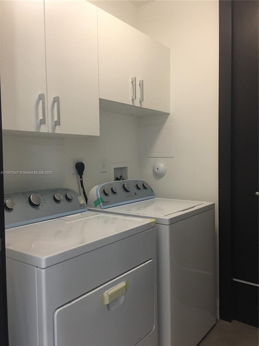 8258 NW 33rd Ter Doral, FL 33122