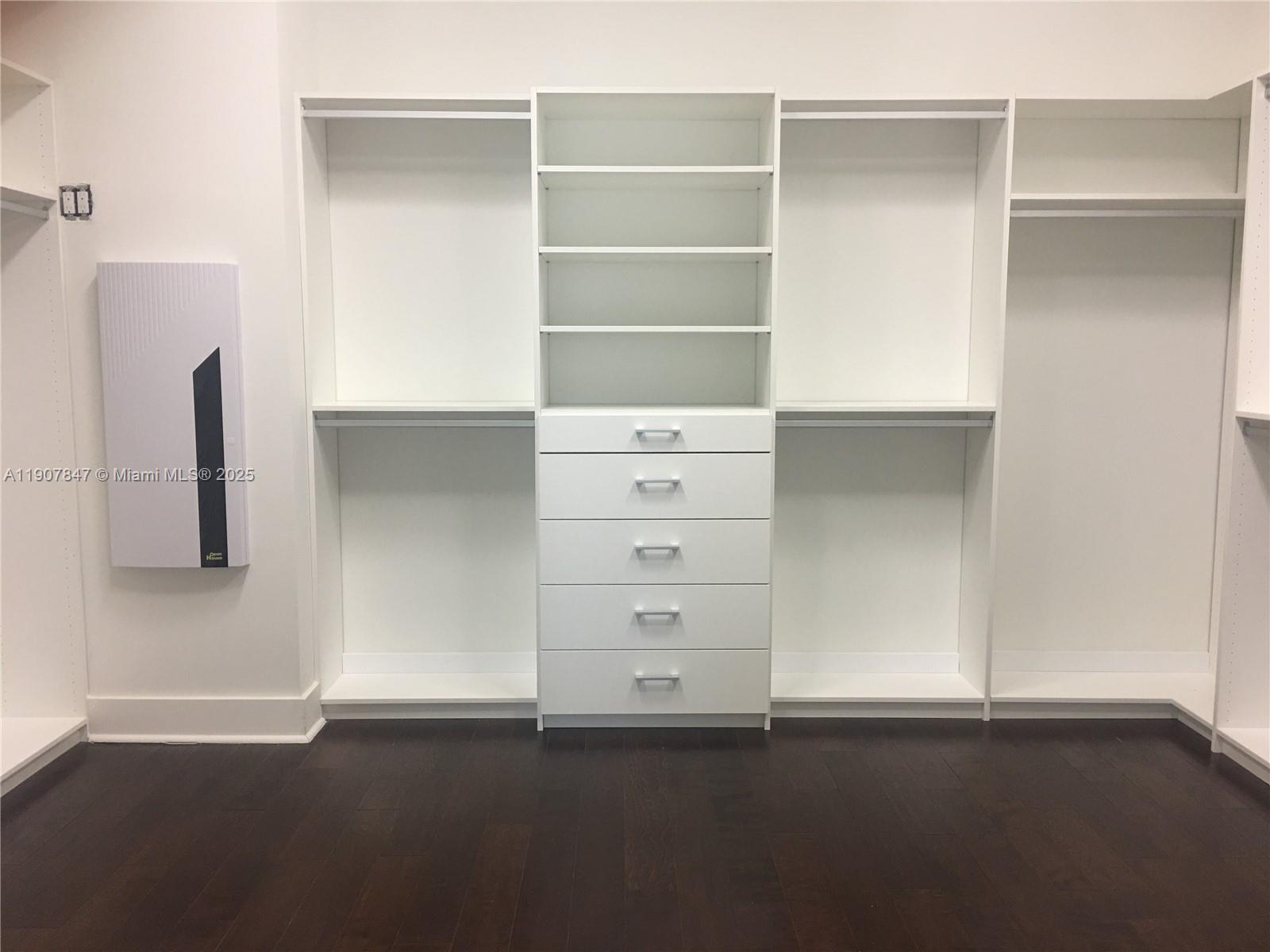 8258 NW 33rd Ter Doral, FL 33122