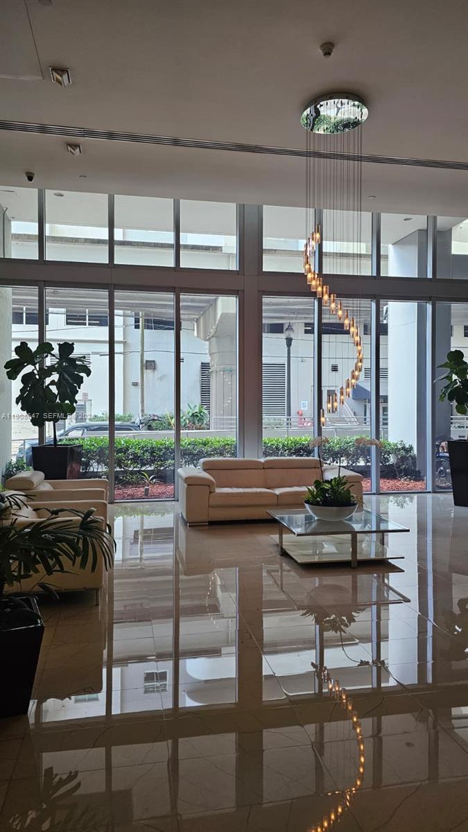 image Axis on Brickell North32