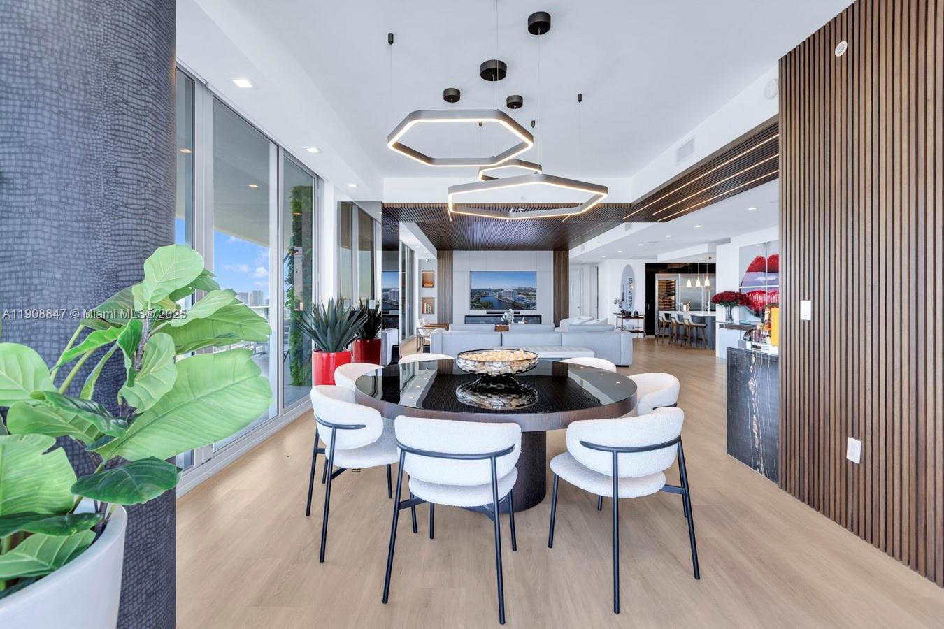 1180 N Federal Hwy #1602 Fort Lauderdale, FL 33304