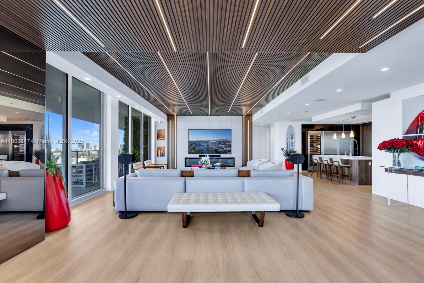 1180 N Federal Hwy #1602 Fort Lauderdale, FL 33304