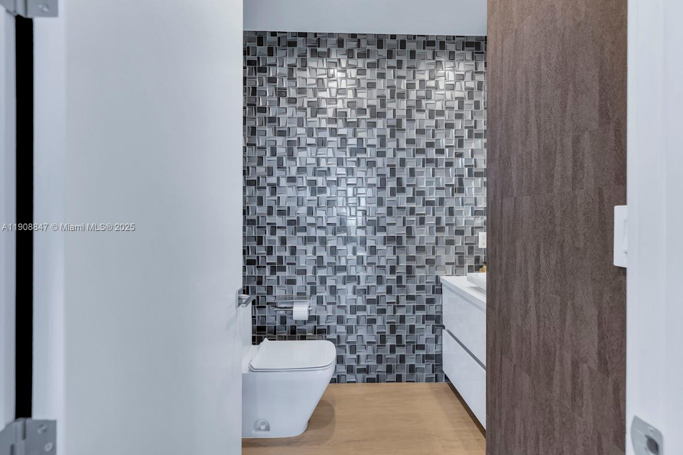 1180 N Federal Hwy #1602 Fort Lauderdale, FL 33304