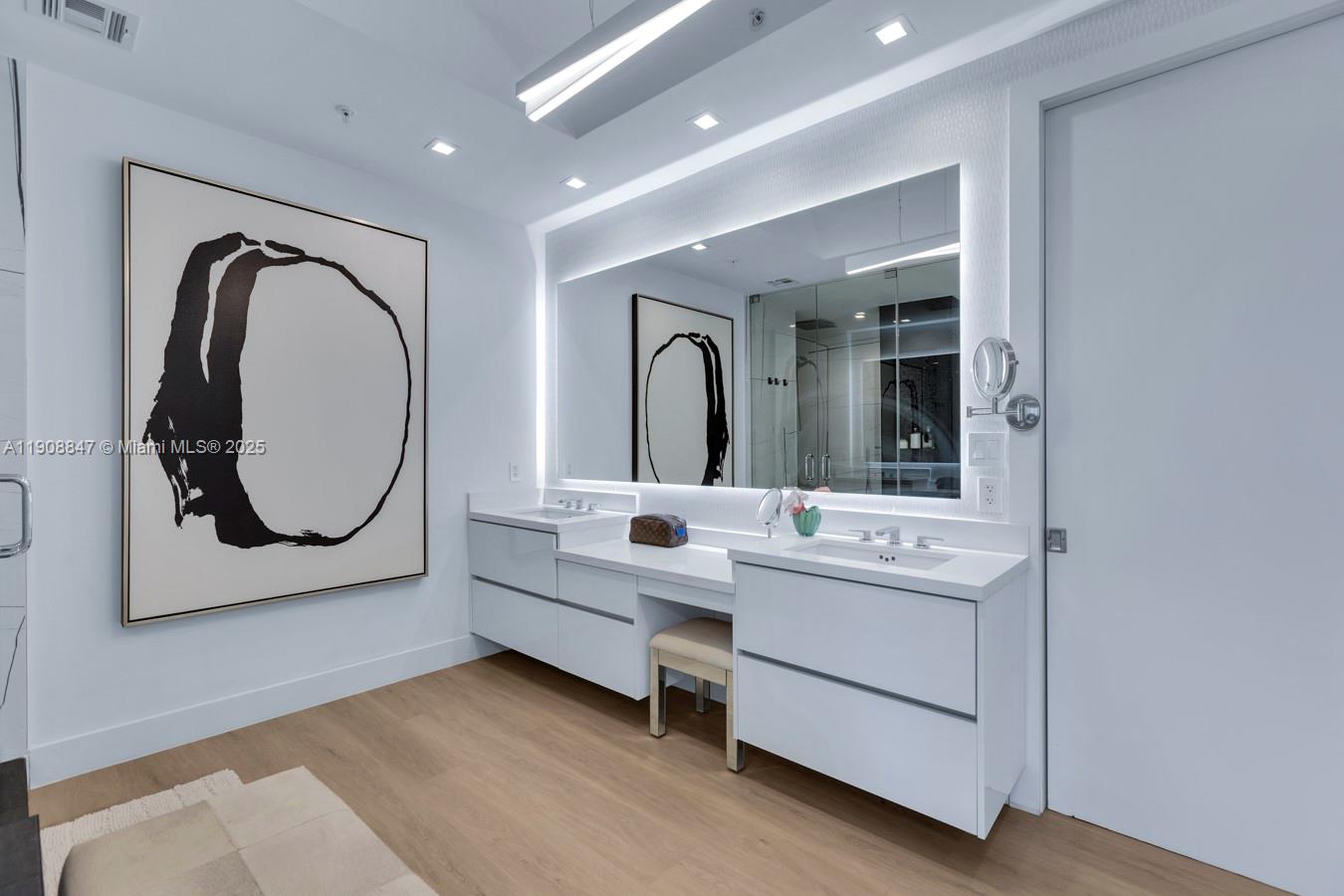 1180 N Federal Hwy #1602 Fort Lauderdale, FL 33304