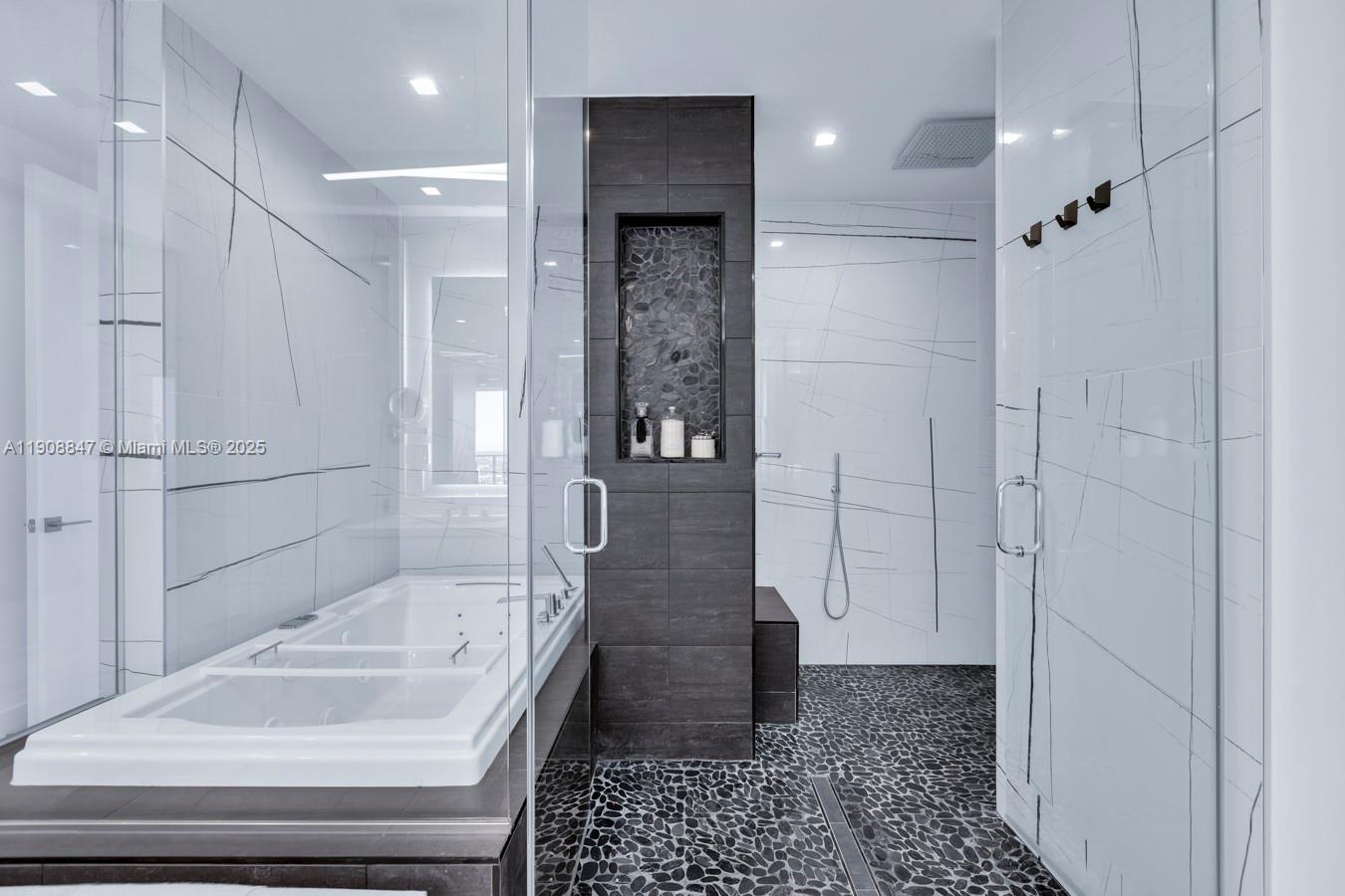 1180 N Federal Hwy #1602 Fort Lauderdale, FL 33304