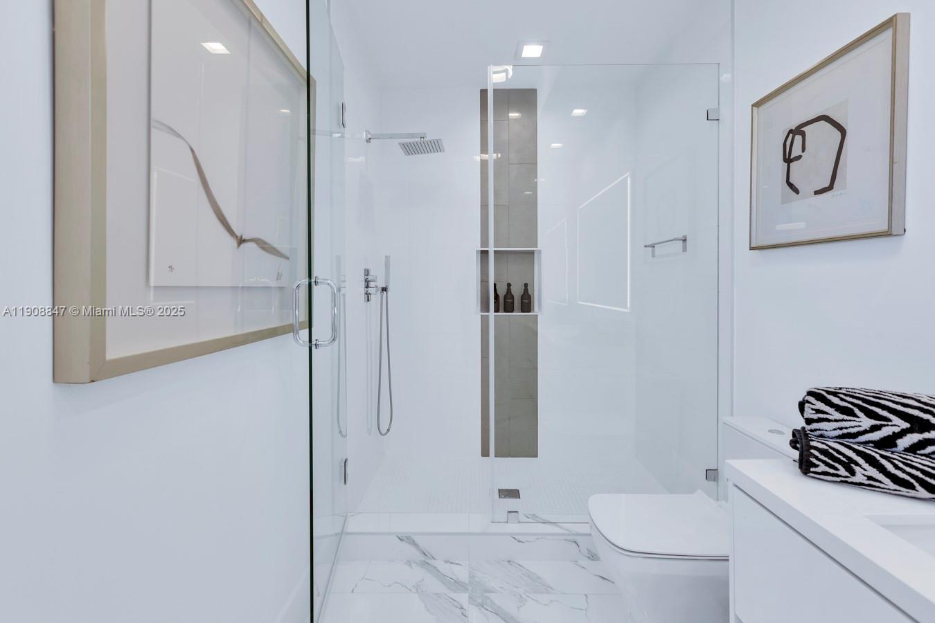 1180 N Federal Hwy #1602 Fort Lauderdale, FL 33304