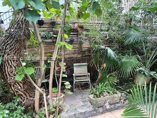 910 Lenox Ave #3 Miami Beach, FL 33139