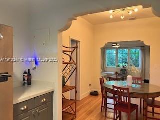 910 Lenox Ave #3 Miami Beach, FL 33139