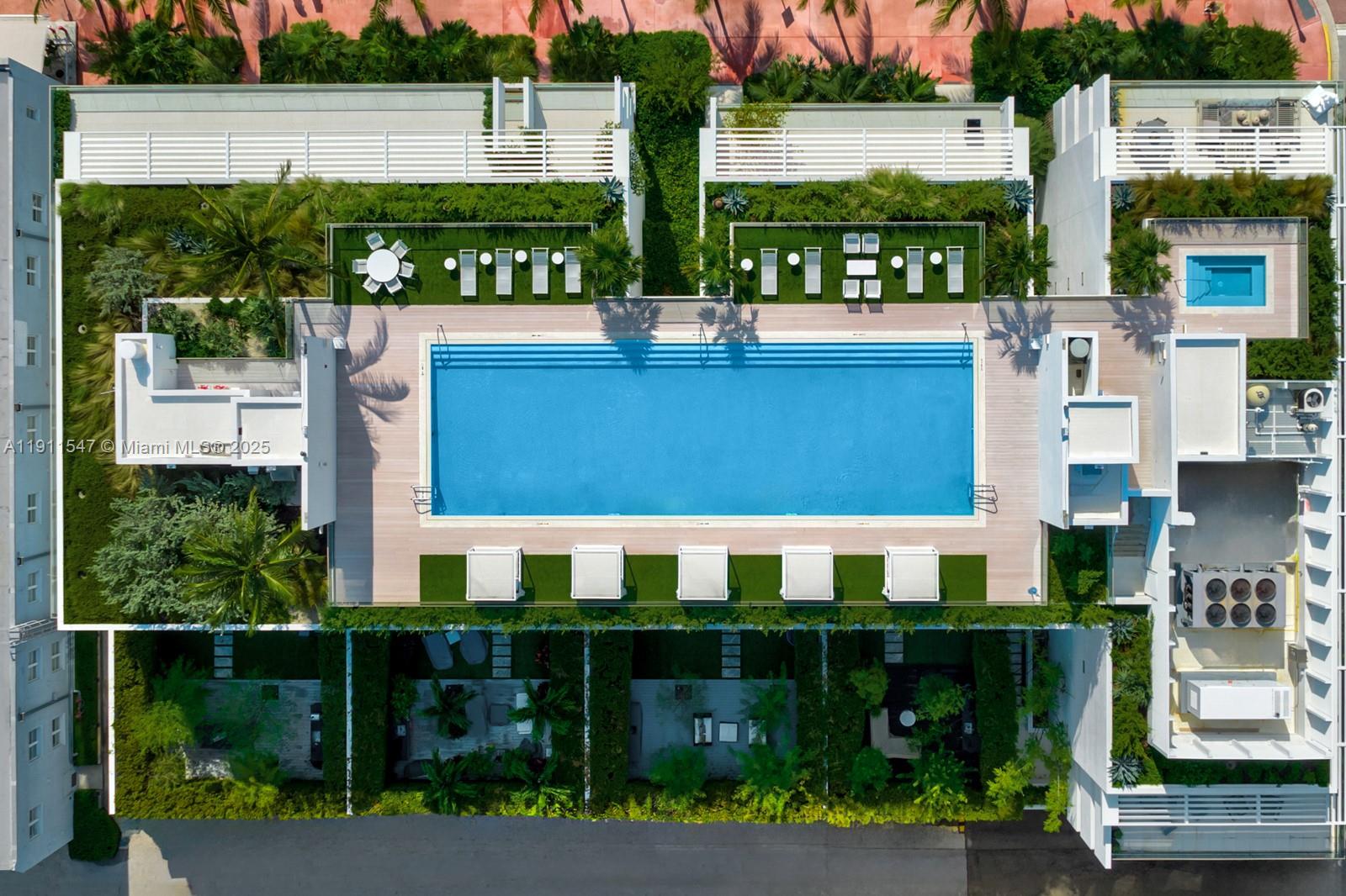 300 Collins Ave #PH3 Miami Beach, FL 33139