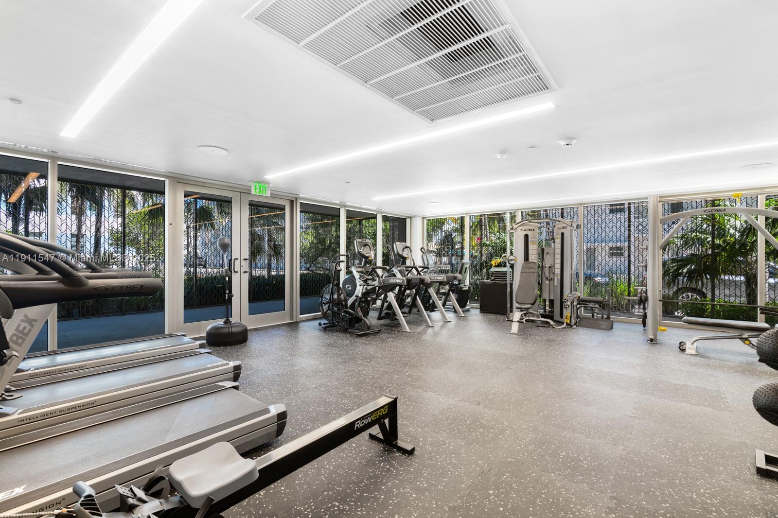 300 Collins Ave #PH3 Miami Beach, FL 33139