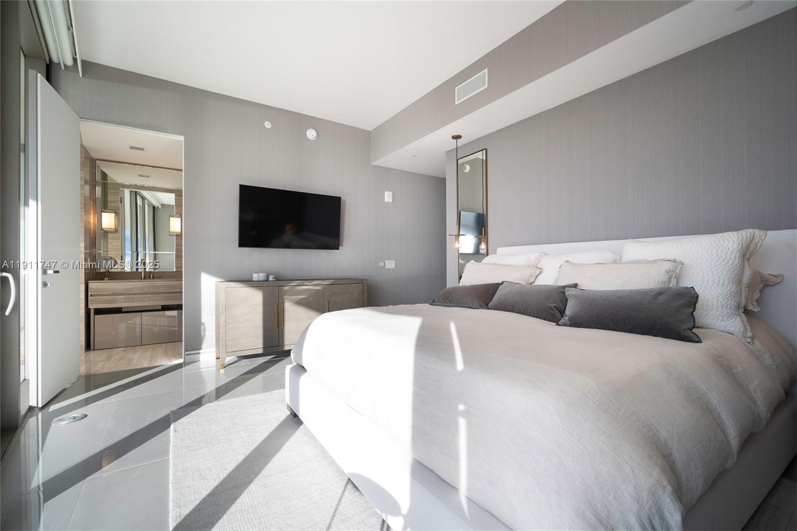 image Residences By Armani Casa15