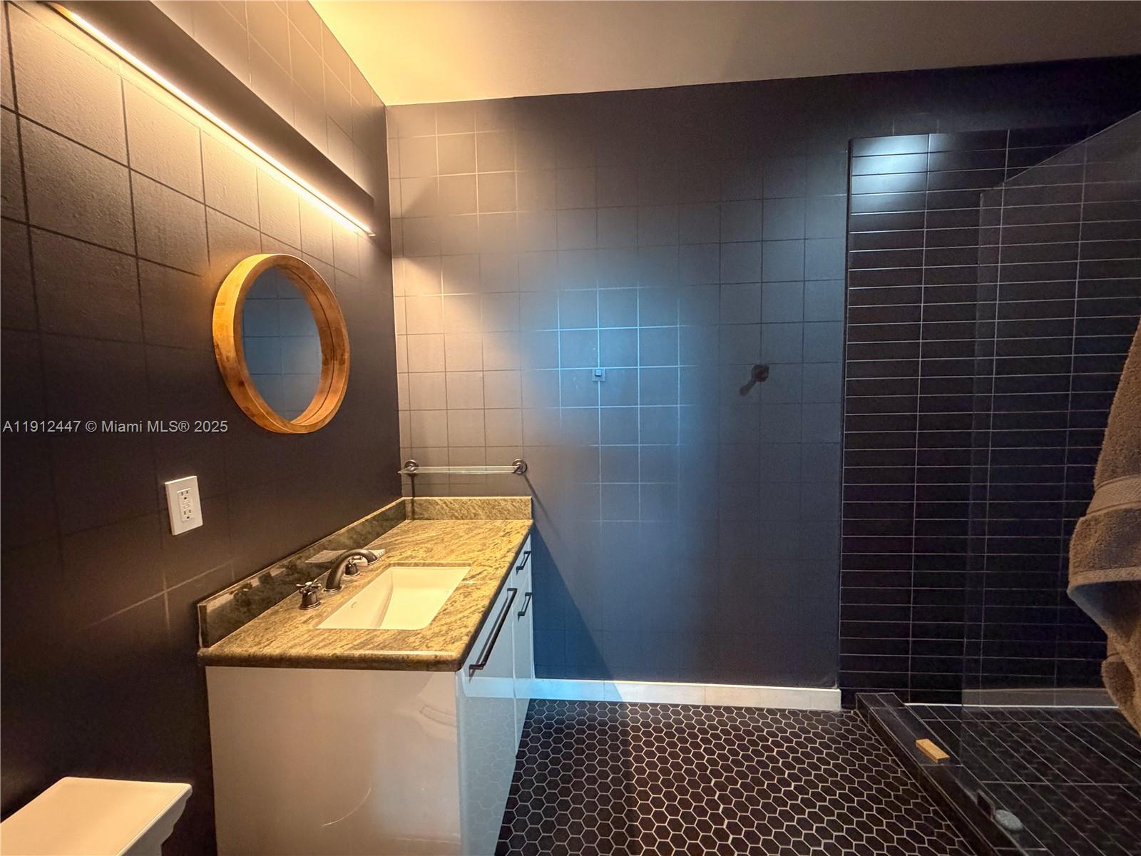 7934 West Dr #1105 North Bay Village, FL 33141