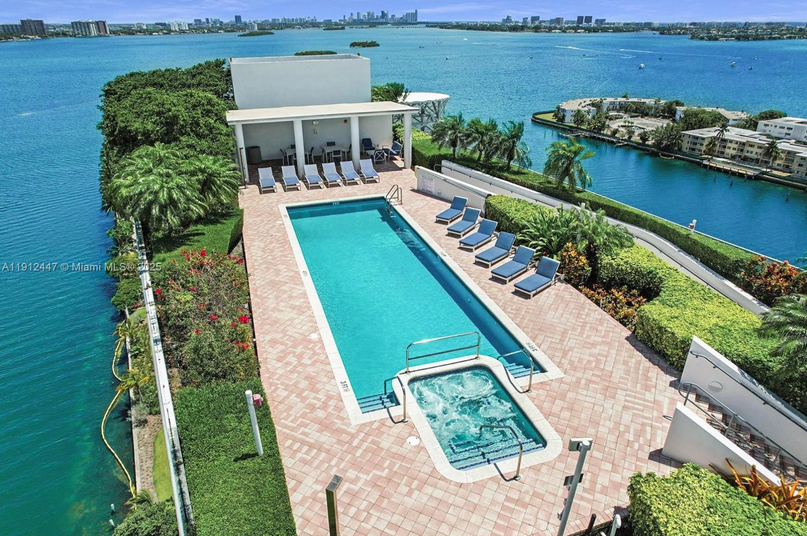 7934 West Dr #1105 North Bay Village, FL 33141