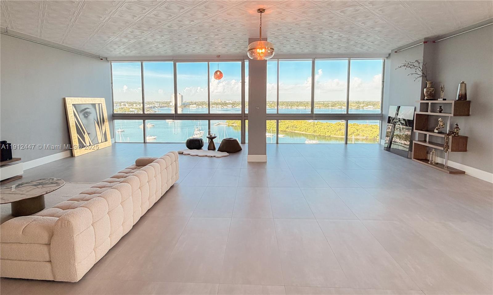 7934 West Dr #1105 North Bay Village, FL 33141