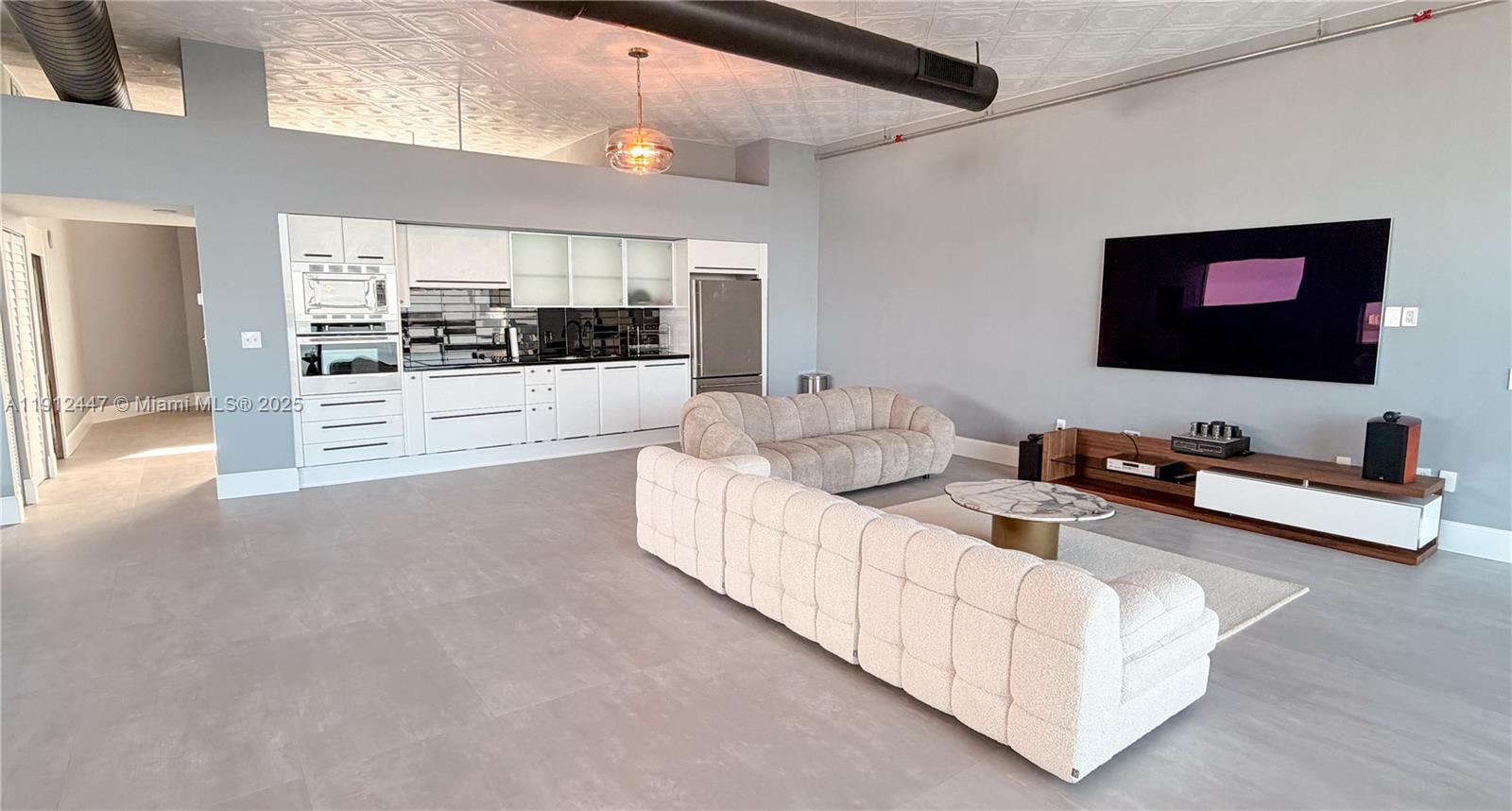 7934 West Dr #1105 North Bay Village, FL 33141