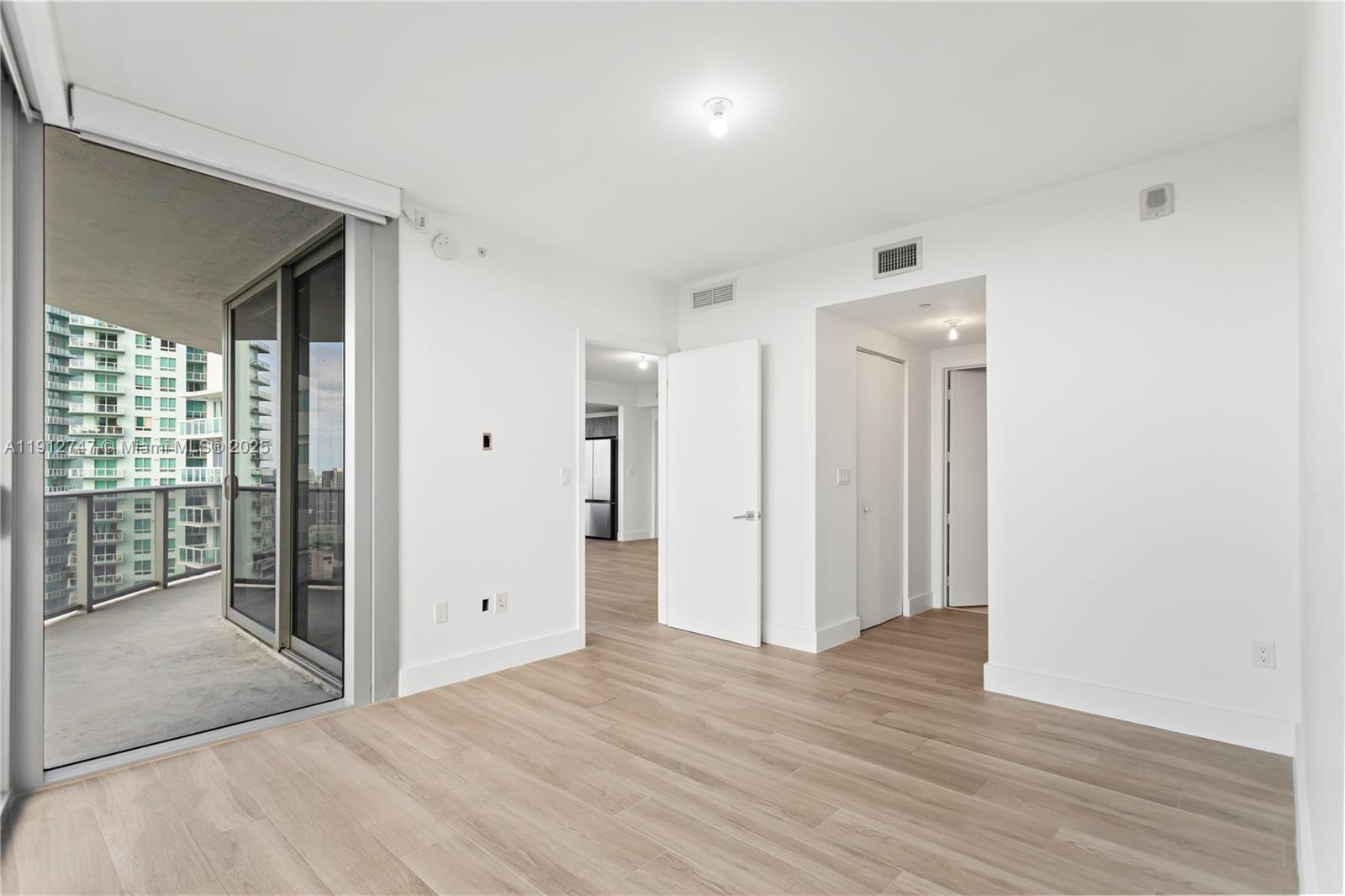 image Aria On The Bay Condo9