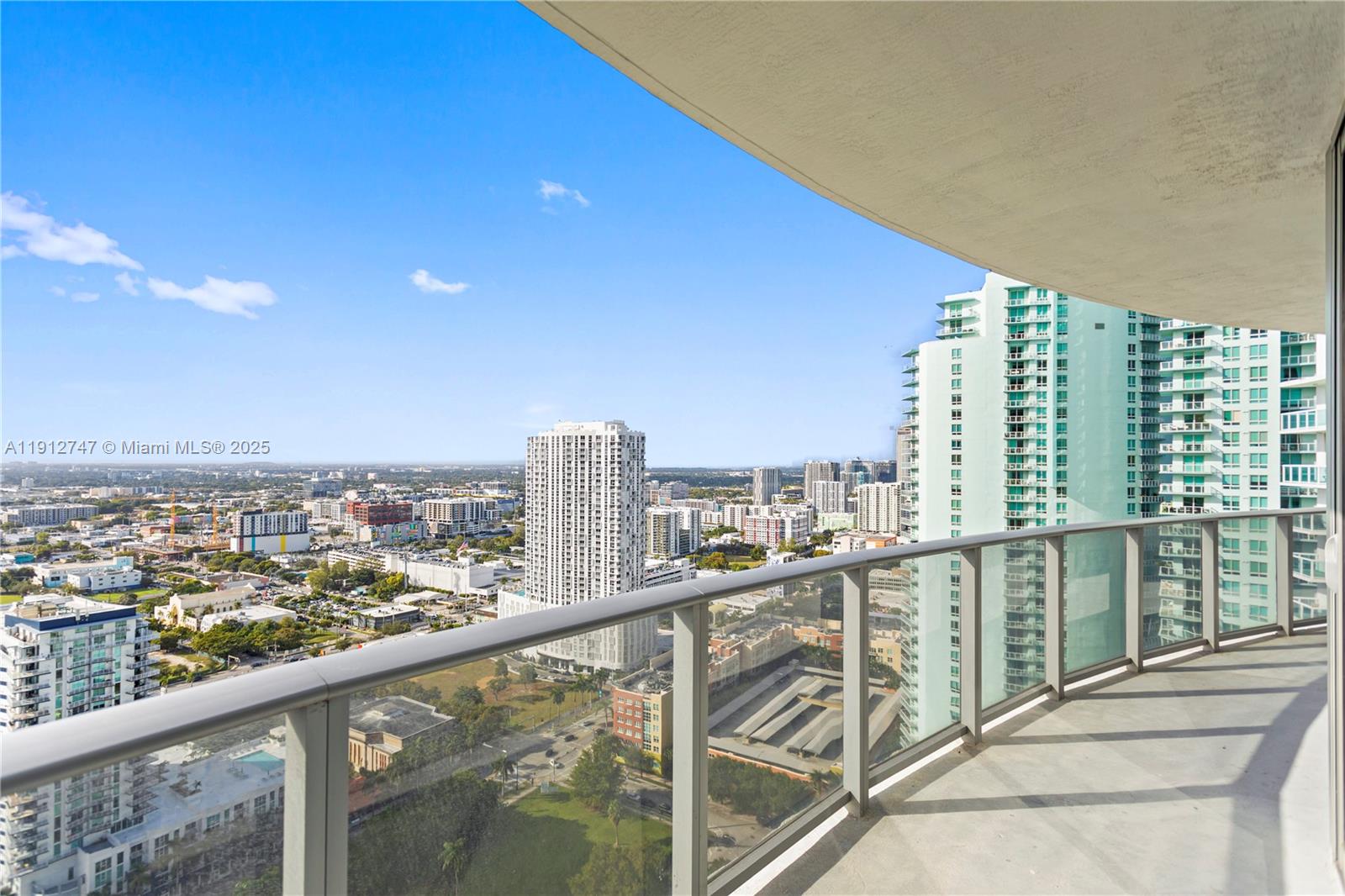 image Aria On The Bay Condo24