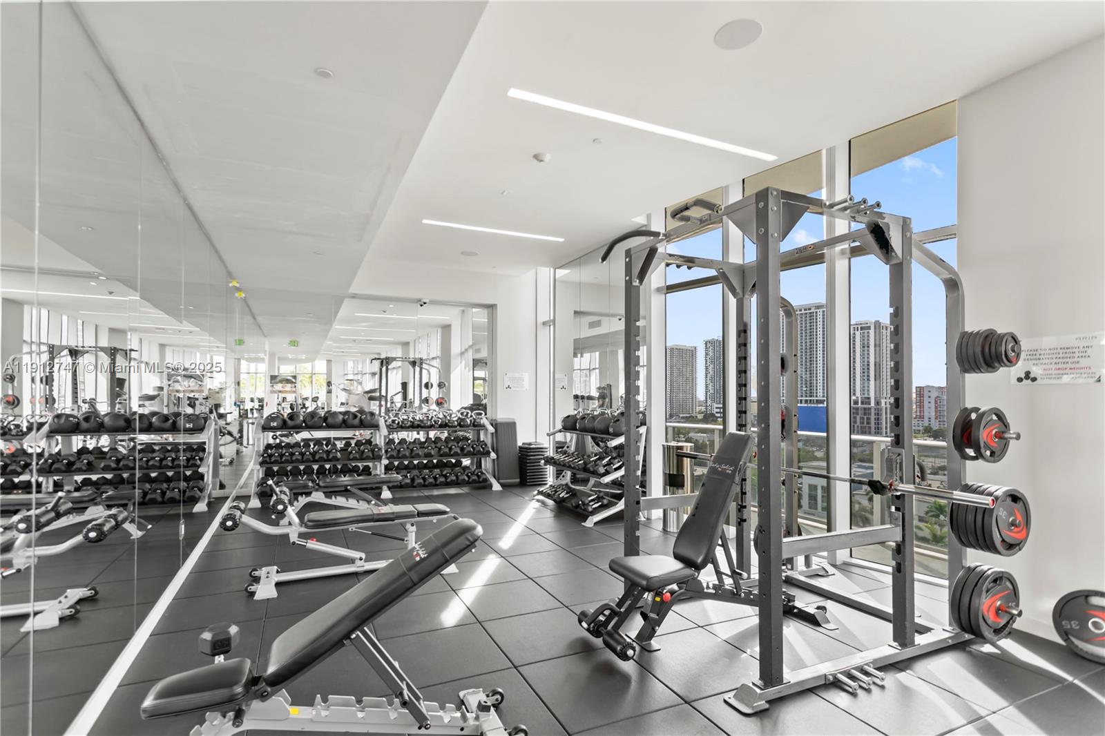 image Aria On The Bay Condo37