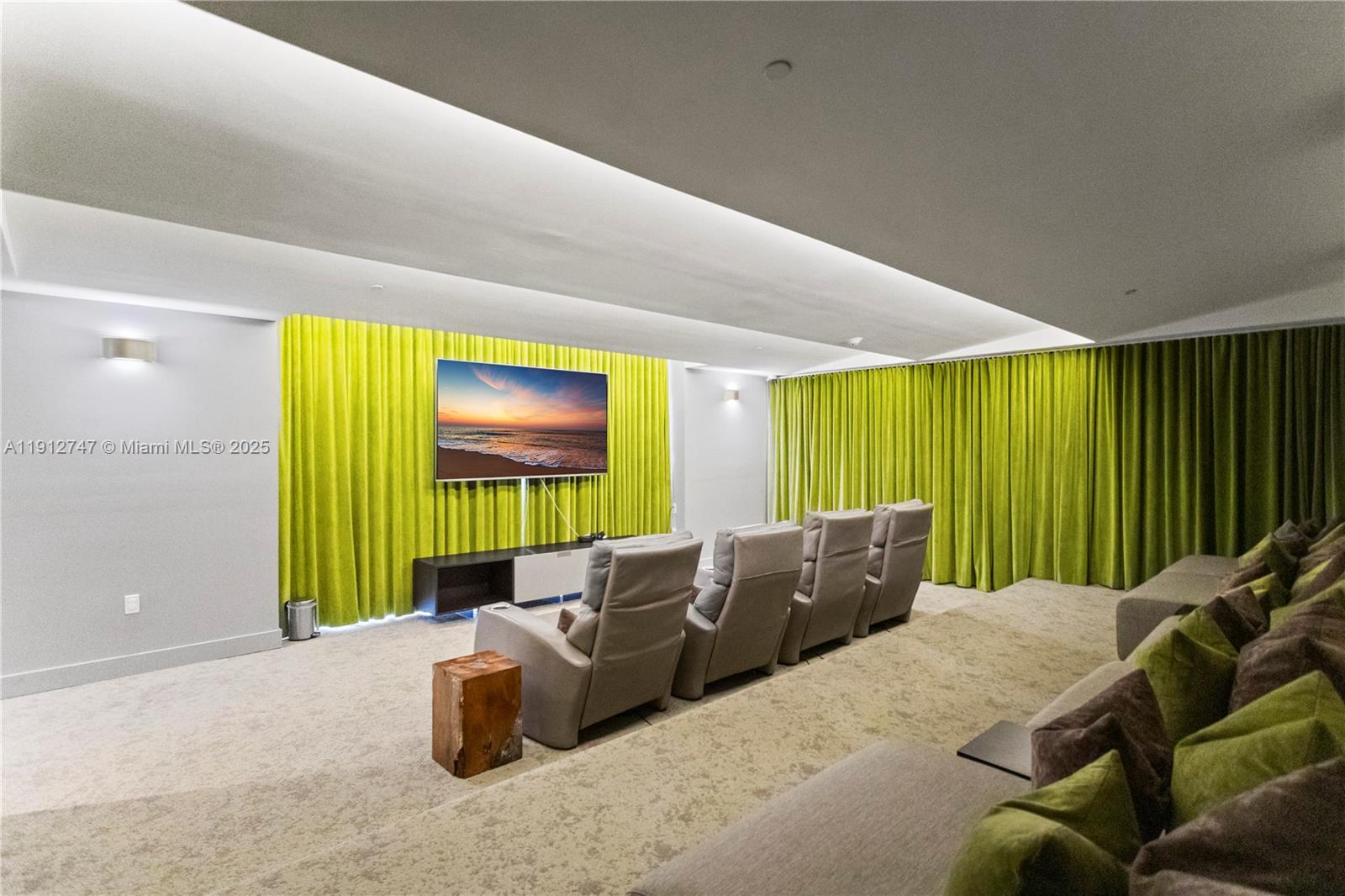 image Aria On The Bay Condo45