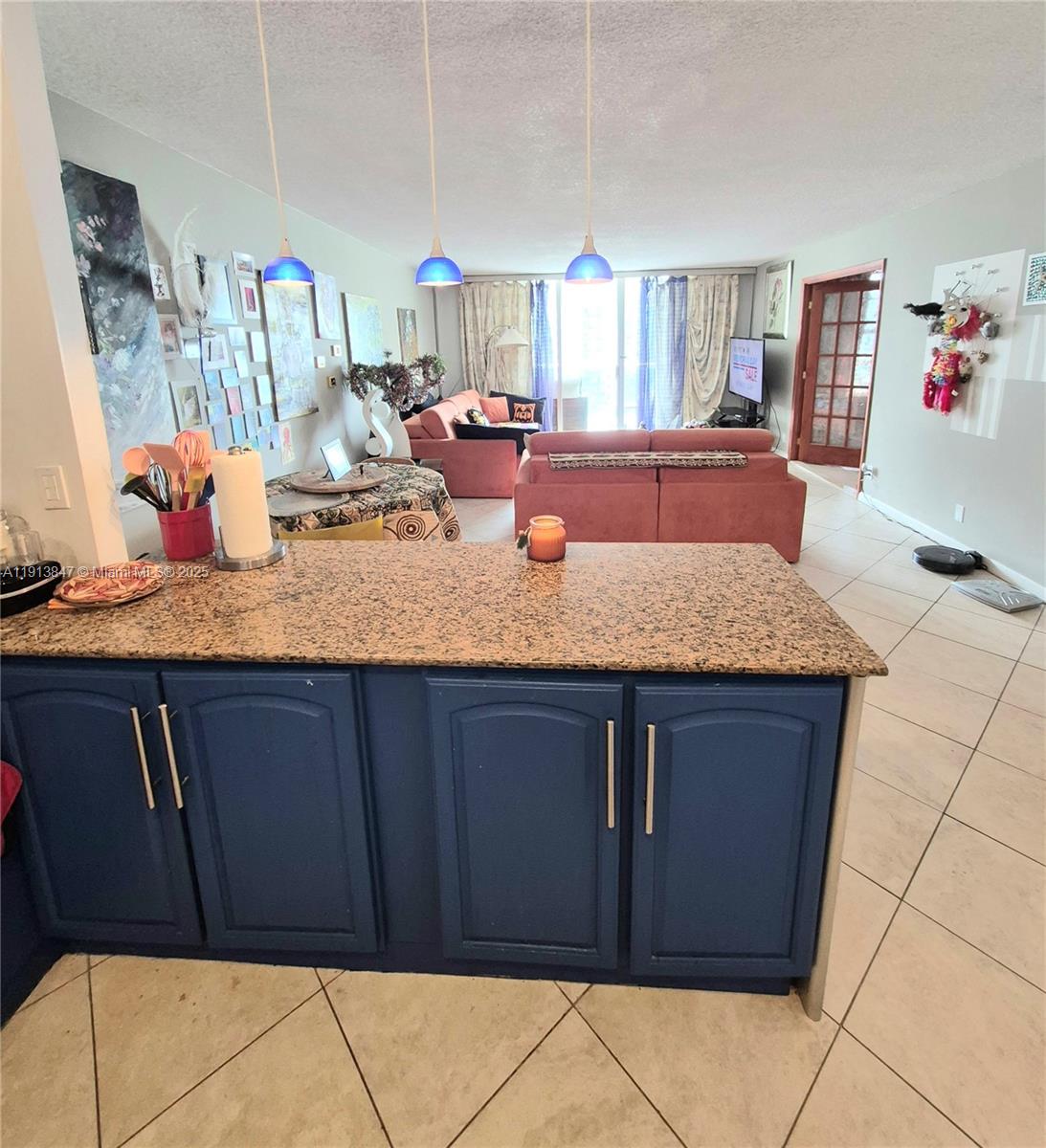 3800 S Ocean Dr #818