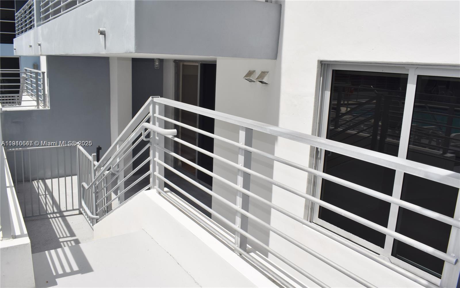 3339 Virginia St #207 Miami, FL 33133