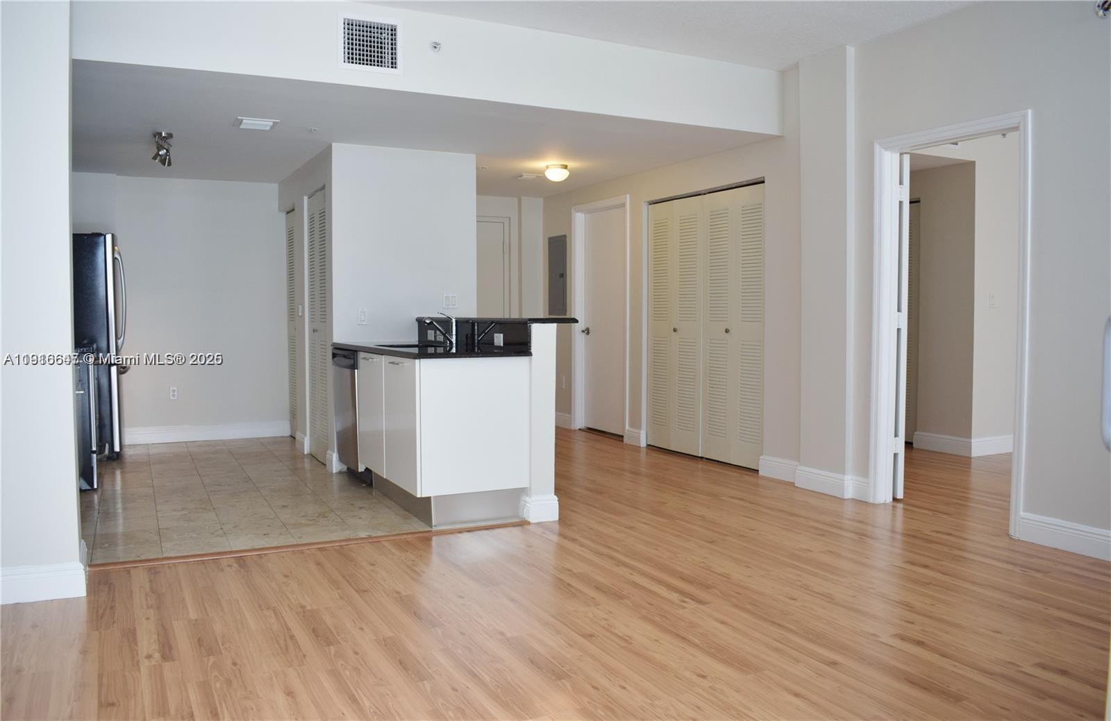 3339 Virginia St #207 Miami, FL 33133