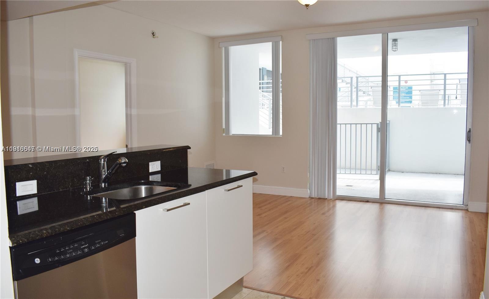 3339 Virginia St #207 Miami, FL 33133