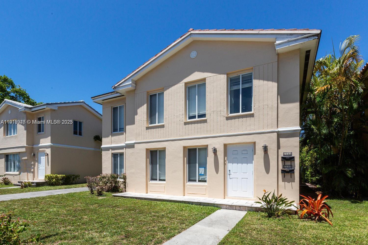 2880-2882 S Le Jeune Rd