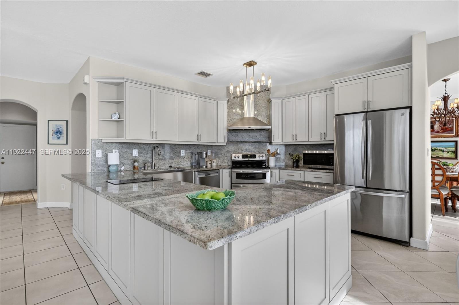 15144 SW 20th St Miami, FL 33185