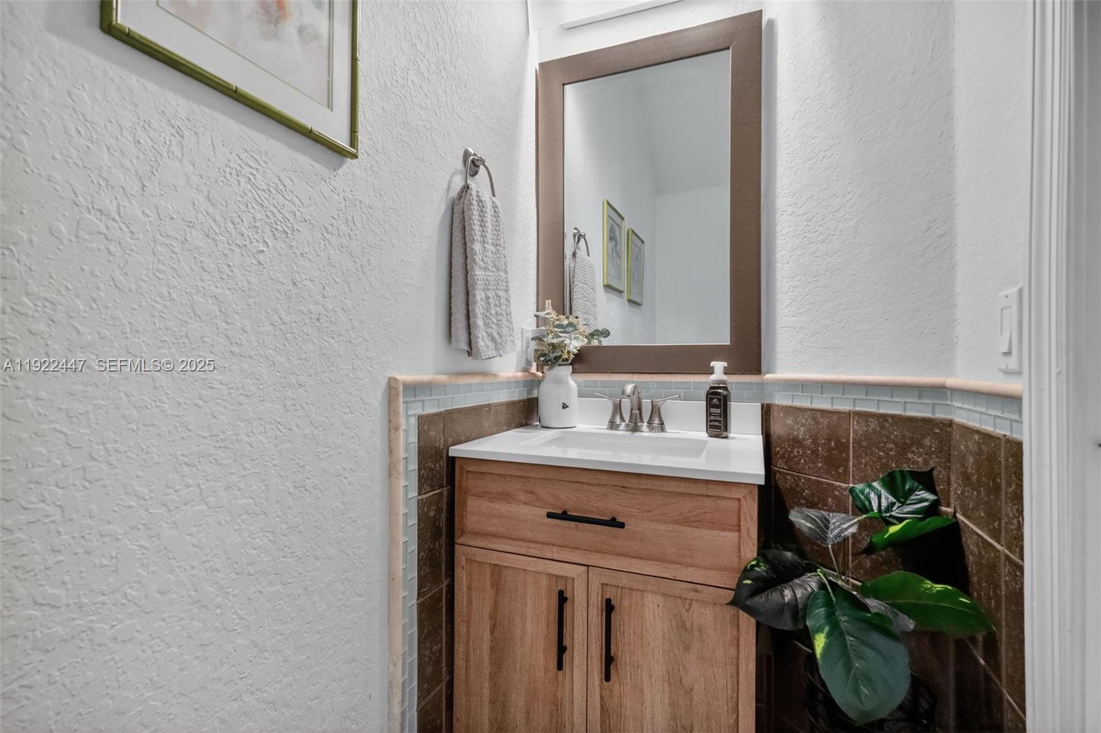 15144 SW 20th St Miami, FL 33185