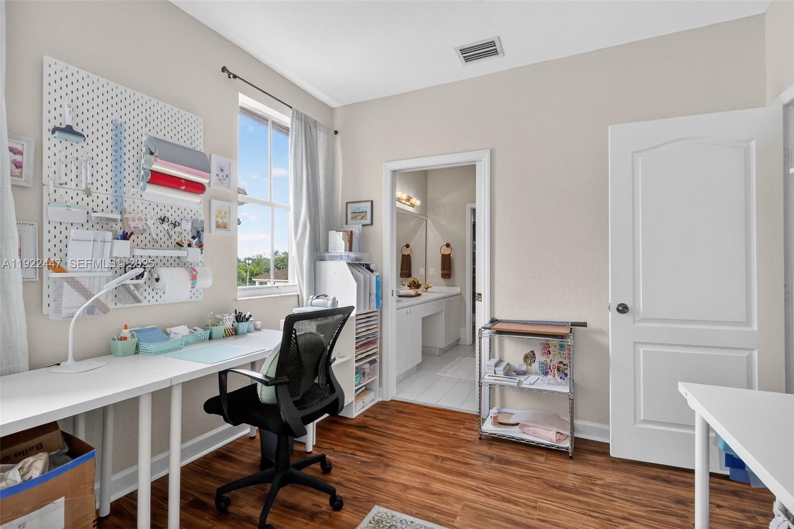 15144 SW 20th St Miami, FL 33185