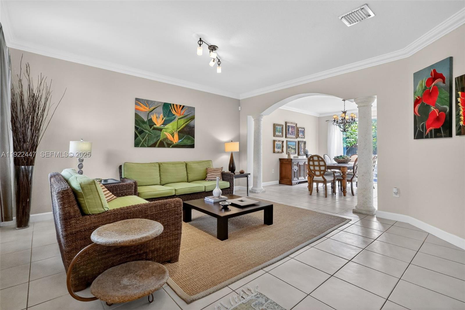 15144 SW 20th St Miami, FL 33185