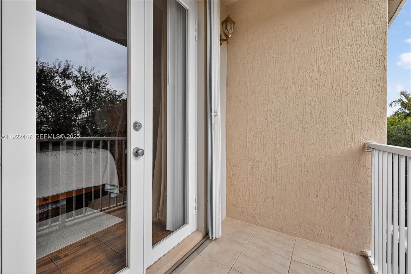 15144 SW 20th St Miami, FL 33185