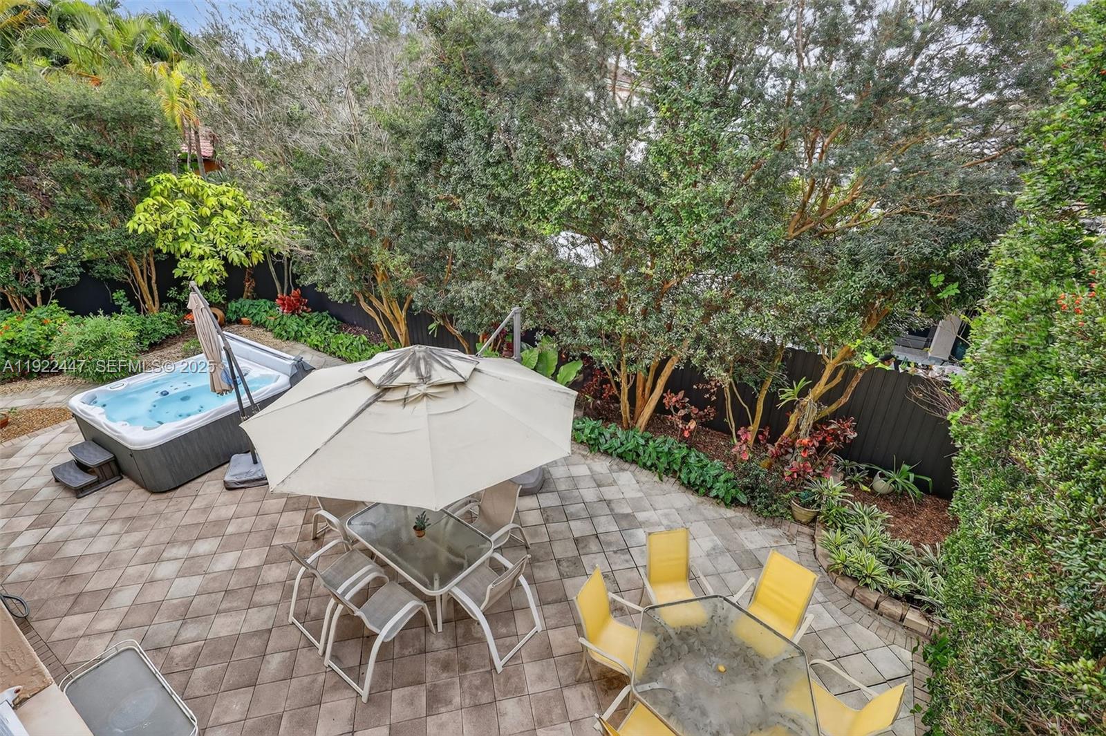 15144 SW 20th St Miami, FL 33185