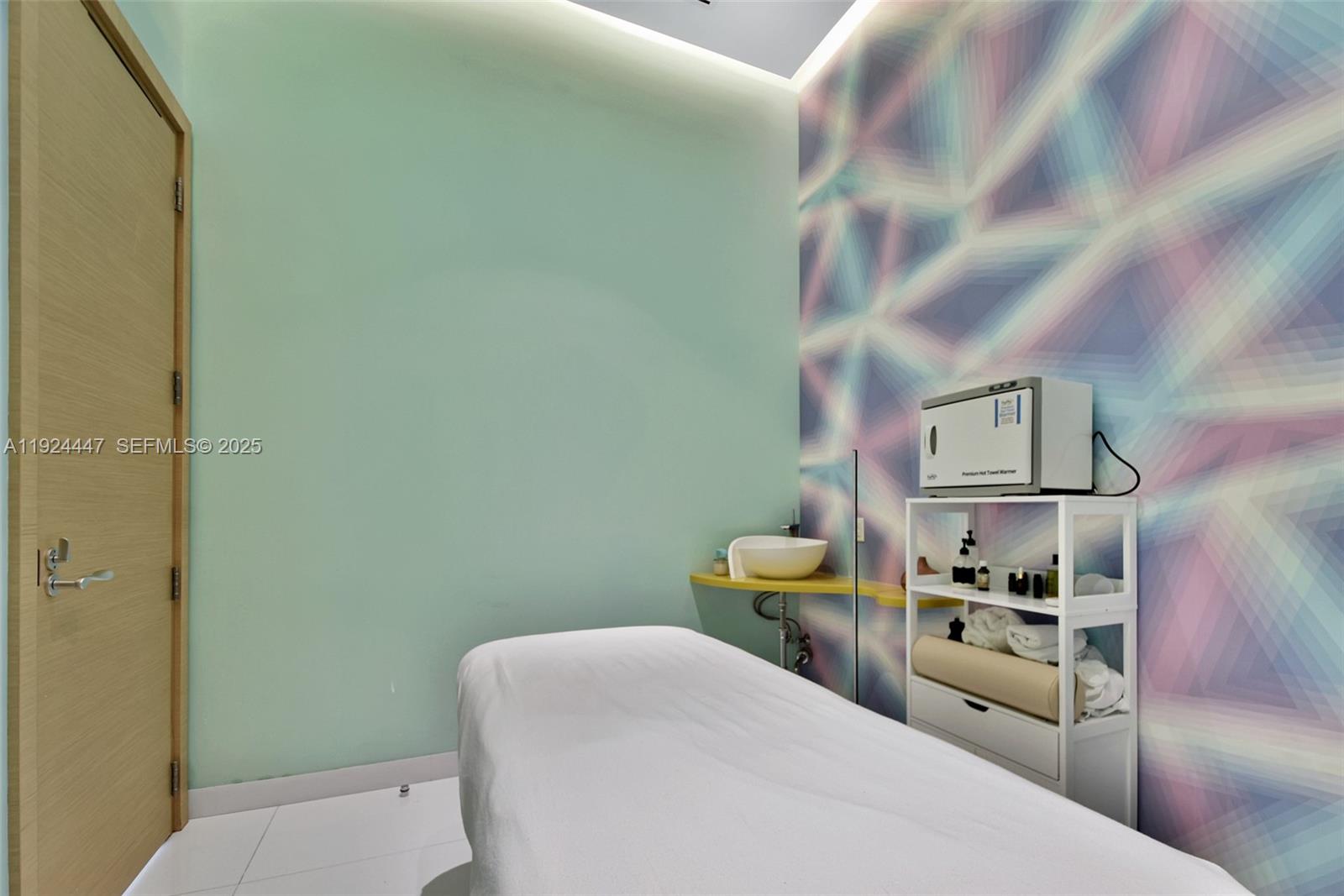 501 NE 31st St #2902 Miami, FL 33137