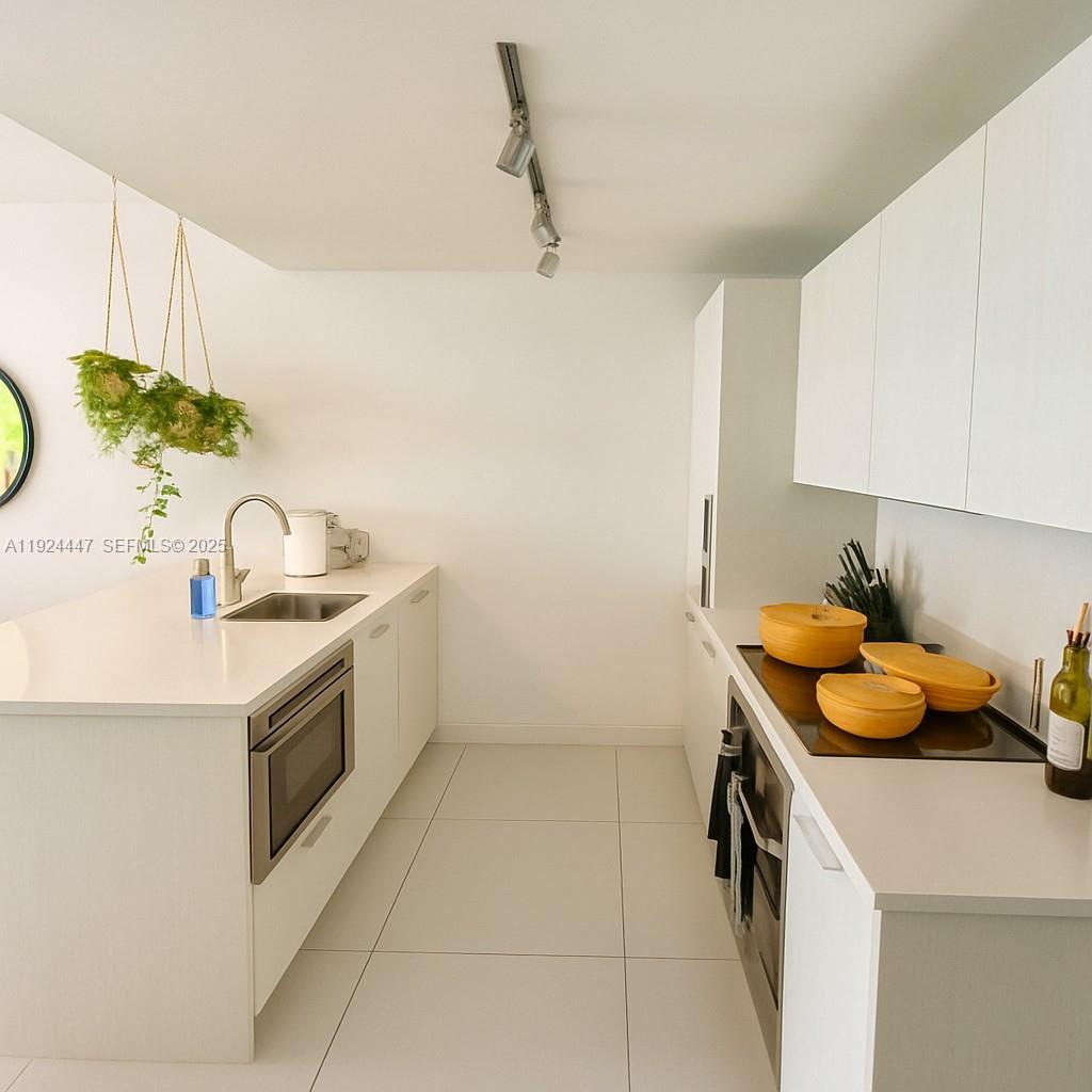 501 NE 31st St #2902 Miami, FL 33137