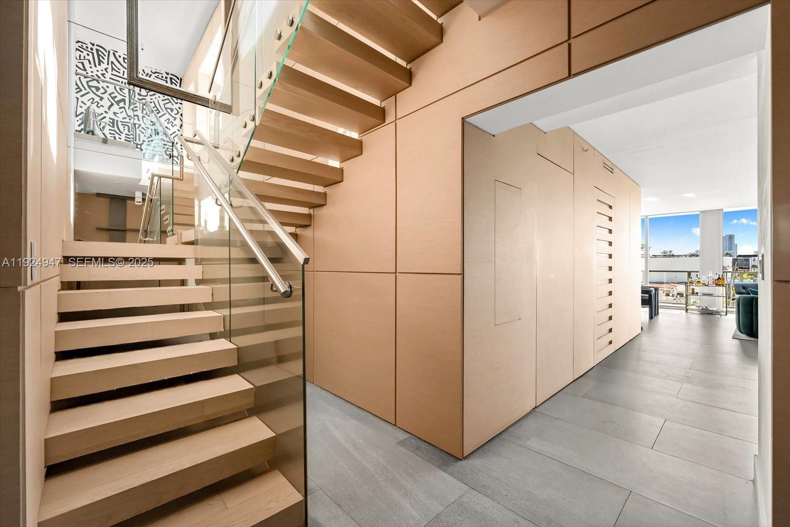 1201 20th St #PH07 Miami Beach, FL 33139